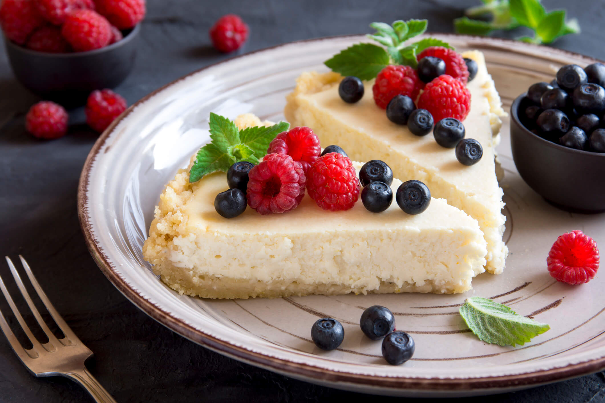 Five Keto Low Carb Cheesecake Recipes