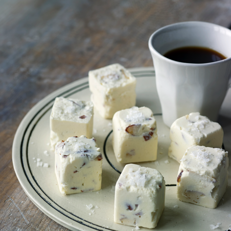 Salted Caramel Cheesecake Bites