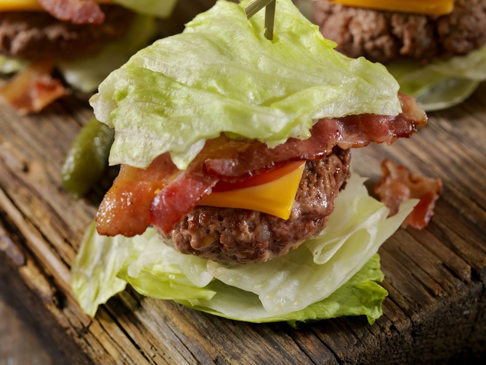 low carb lettuce wrap burger