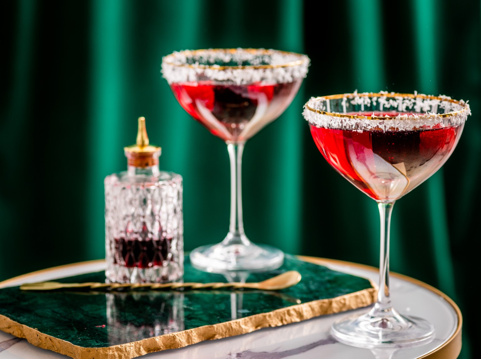 Get the Low Carb and Keto Party Started for New Year’s Eve